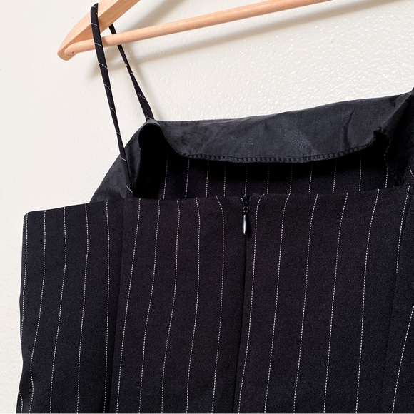 Alyn Paige black pinstripe dress size 5/6 - Picture 9 of 11